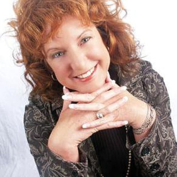 Meet your Posher, Ginger - Picture 1 of 1